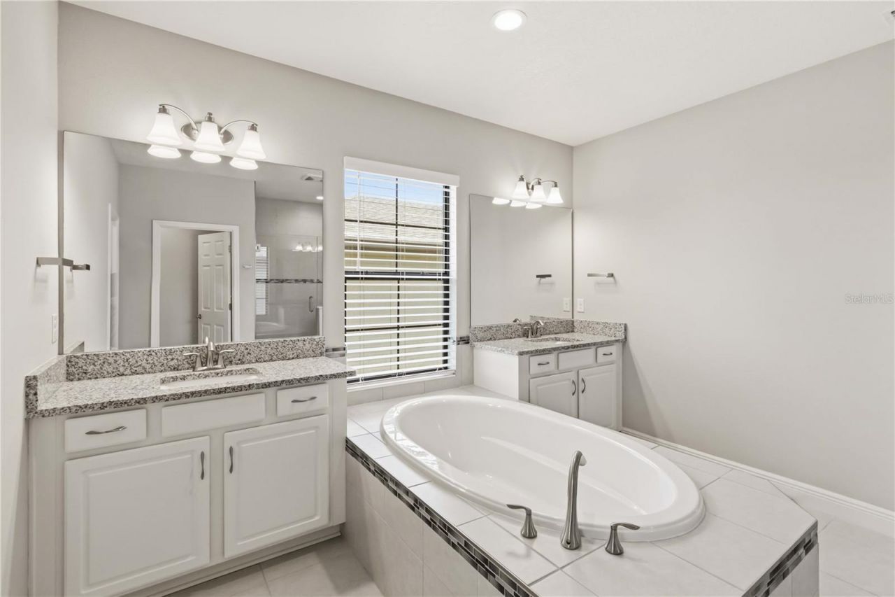 805 Viscount Street , Brandon, FL 33511 Photo