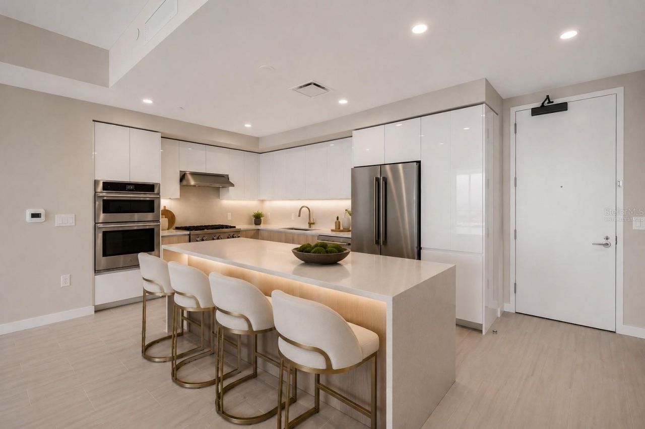 400 Central Avenue, Unit 3603, Saint Petersburg, FL 33701 Photo