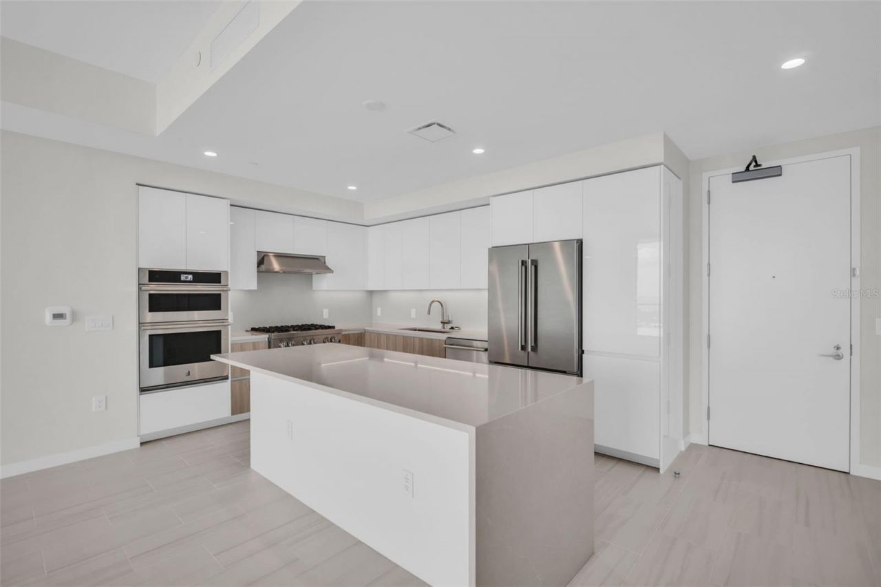 400 Central Avenue, Unit 3603, Saint Petersburg, FL 33701 Photo