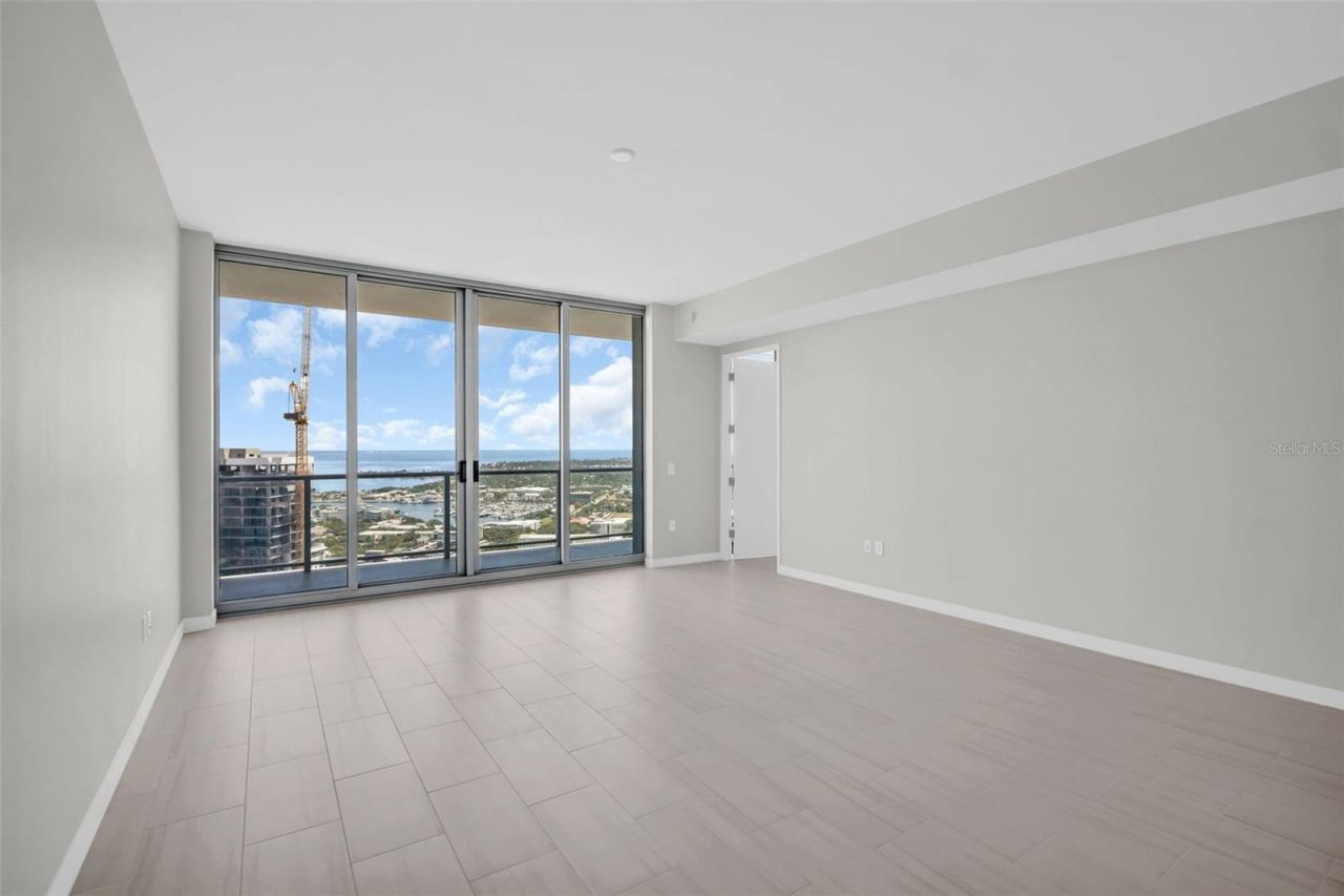 400 Central Avenue, Unit 3603, Saint Petersburg, FL 33701 Photo