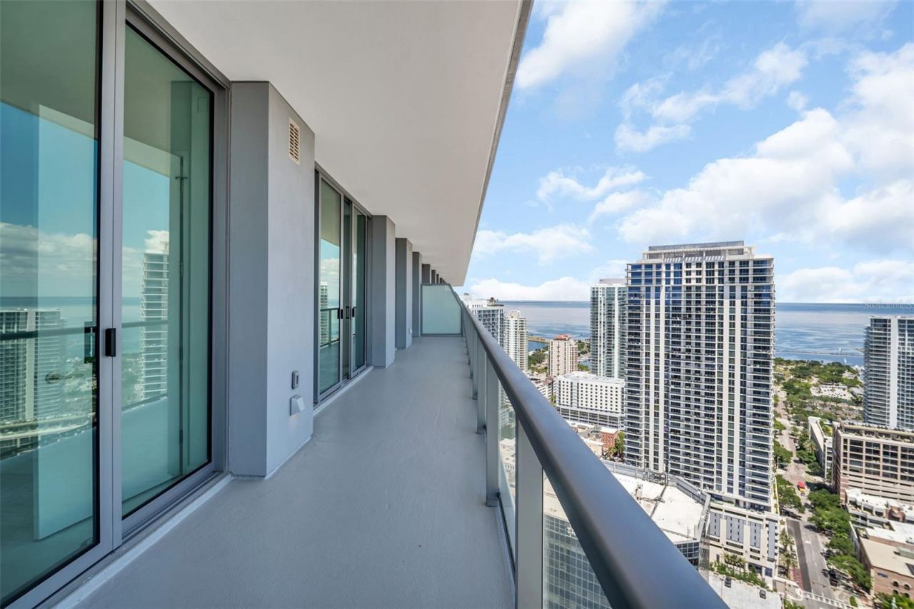 400 Central Avenue, Unit 3603, Saint Petersburg, FL 33701 Photo