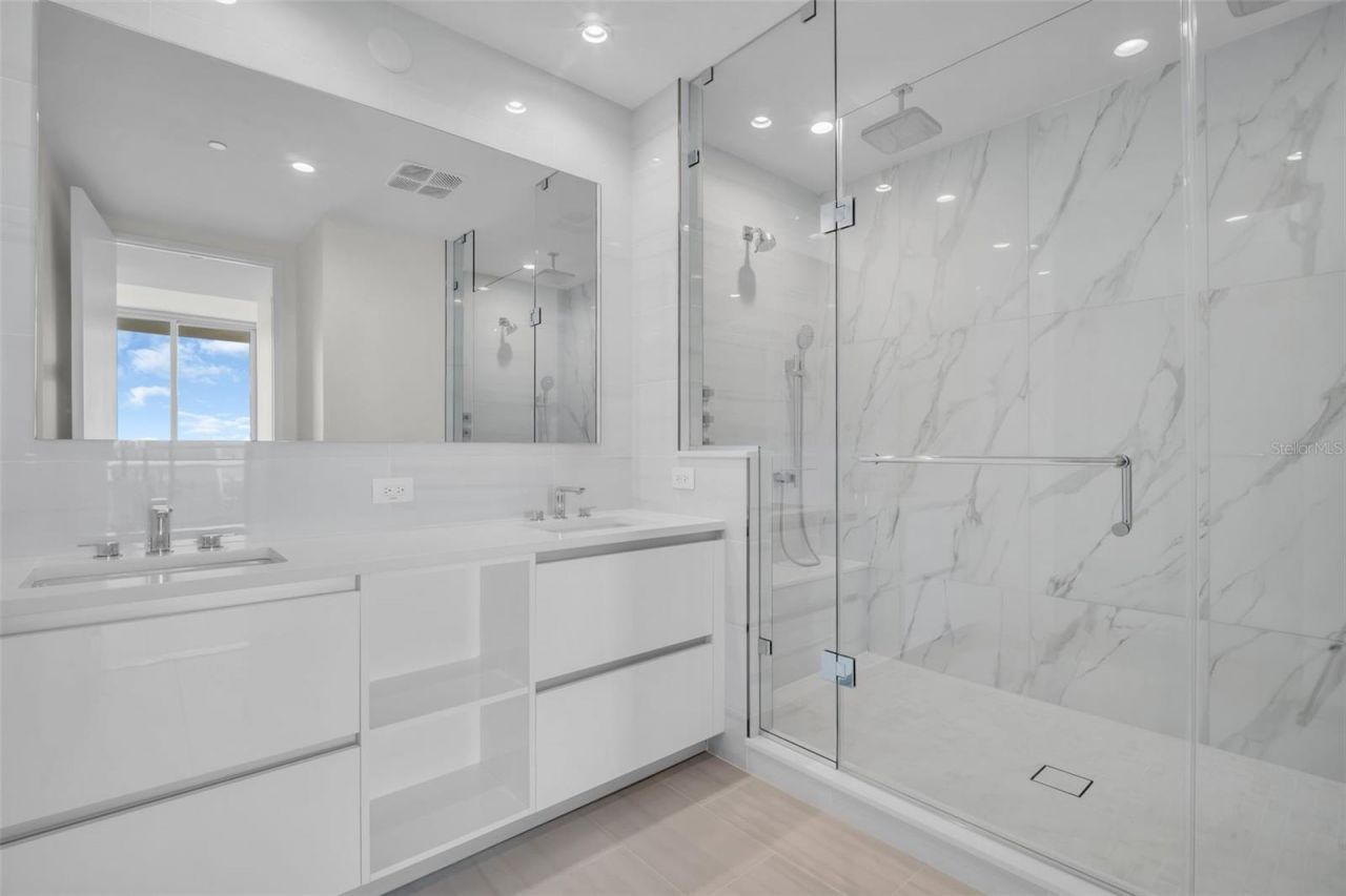 400 Central Avenue, Unit 3603, Saint Petersburg, FL 33701 Photo