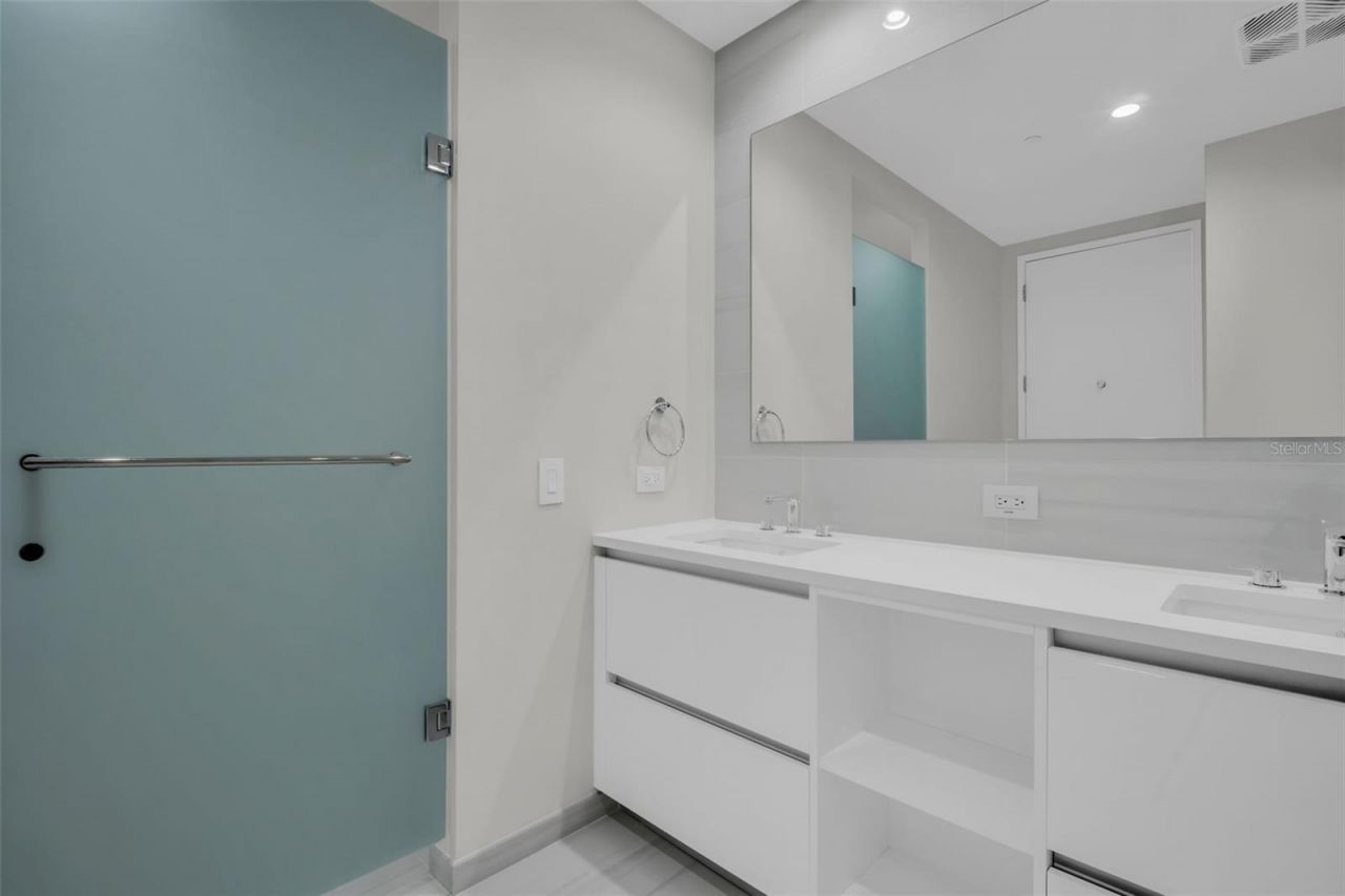 400 Central Avenue, Unit 3603, Saint Petersburg, FL 33701 Photo
