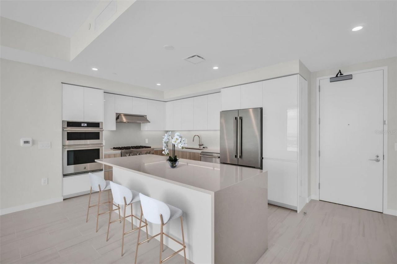 400 Central Avenue, Unit 3603, Saint Petersburg, FL 33701 Photo