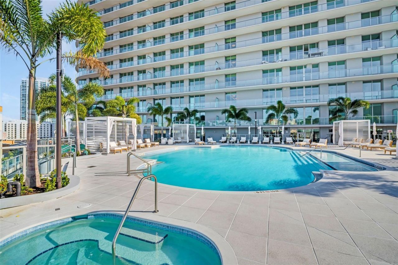400 Central Avenue, Unit 3603, Saint Petersburg, FL 33701 Photo