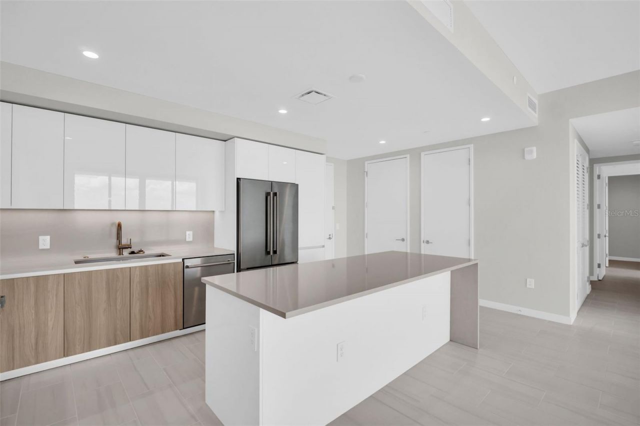 400 Central Avenue, Unit 3603, Saint Petersburg, FL 33701 Photo