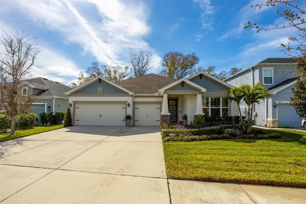 4914 Lakeshore Oaks Court , Tampa, FL 33624 Photo