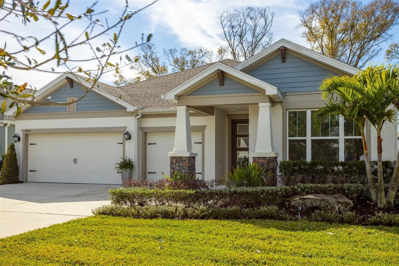 4914 Lakeshore Oaks Court , Tampa, FL 33624 Photo