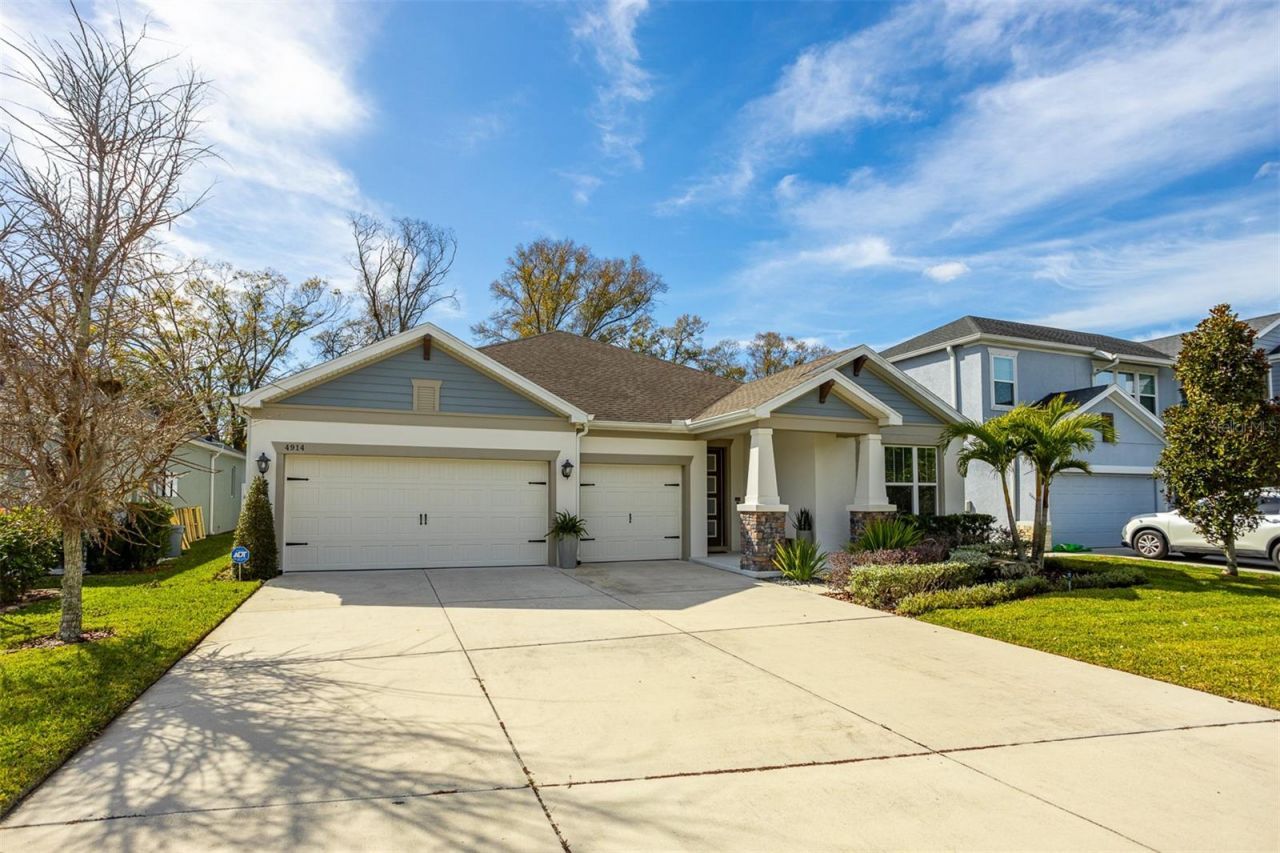 4914 Lakeshore Oaks Court , Tampa, FL 33624 Photo