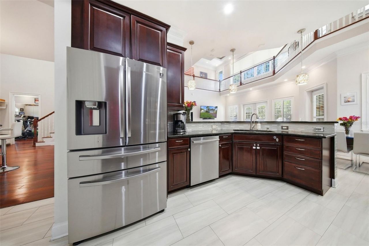 234 36th Avenue Ne, Saint Petersburg, FL 33704 Photo