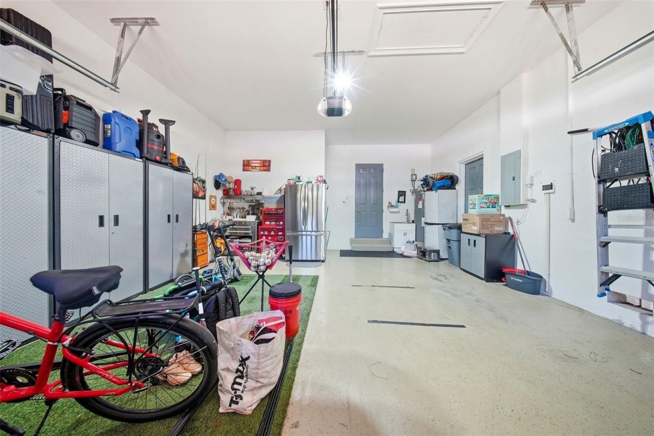 234 36th Avenue Ne, Saint Petersburg, FL 33704 Photo