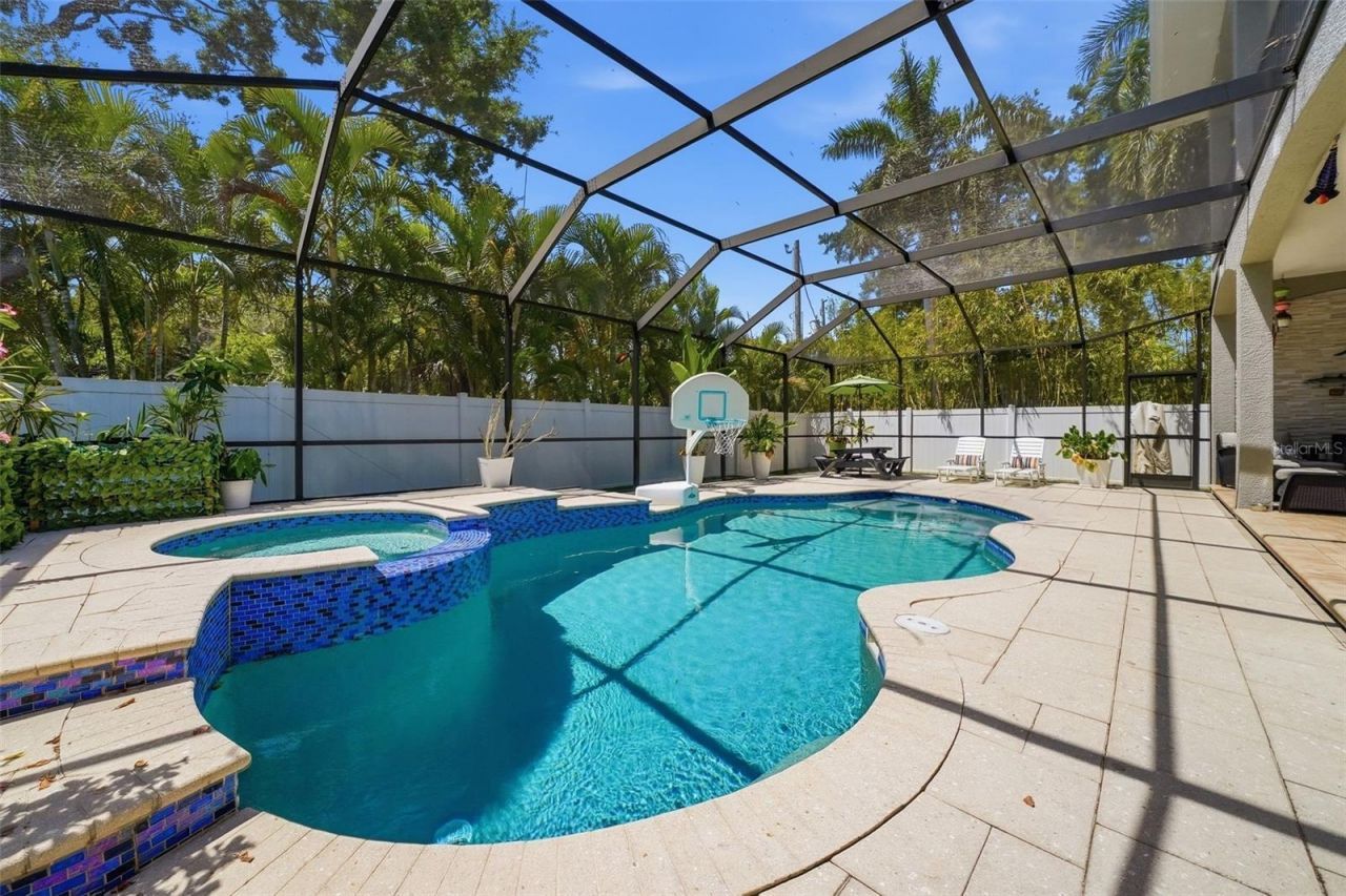 234 36th Avenue Ne, Saint Petersburg, FL 33704 Photo