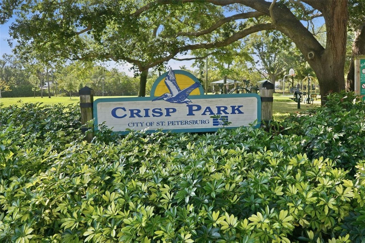 234 36th Avenue Ne, Saint Petersburg, FL 33704 Photo