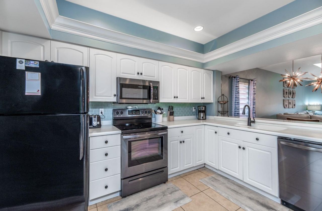 6006 Gulf Drive, Unit 207, Holmes Beach, FL 34217 Photo