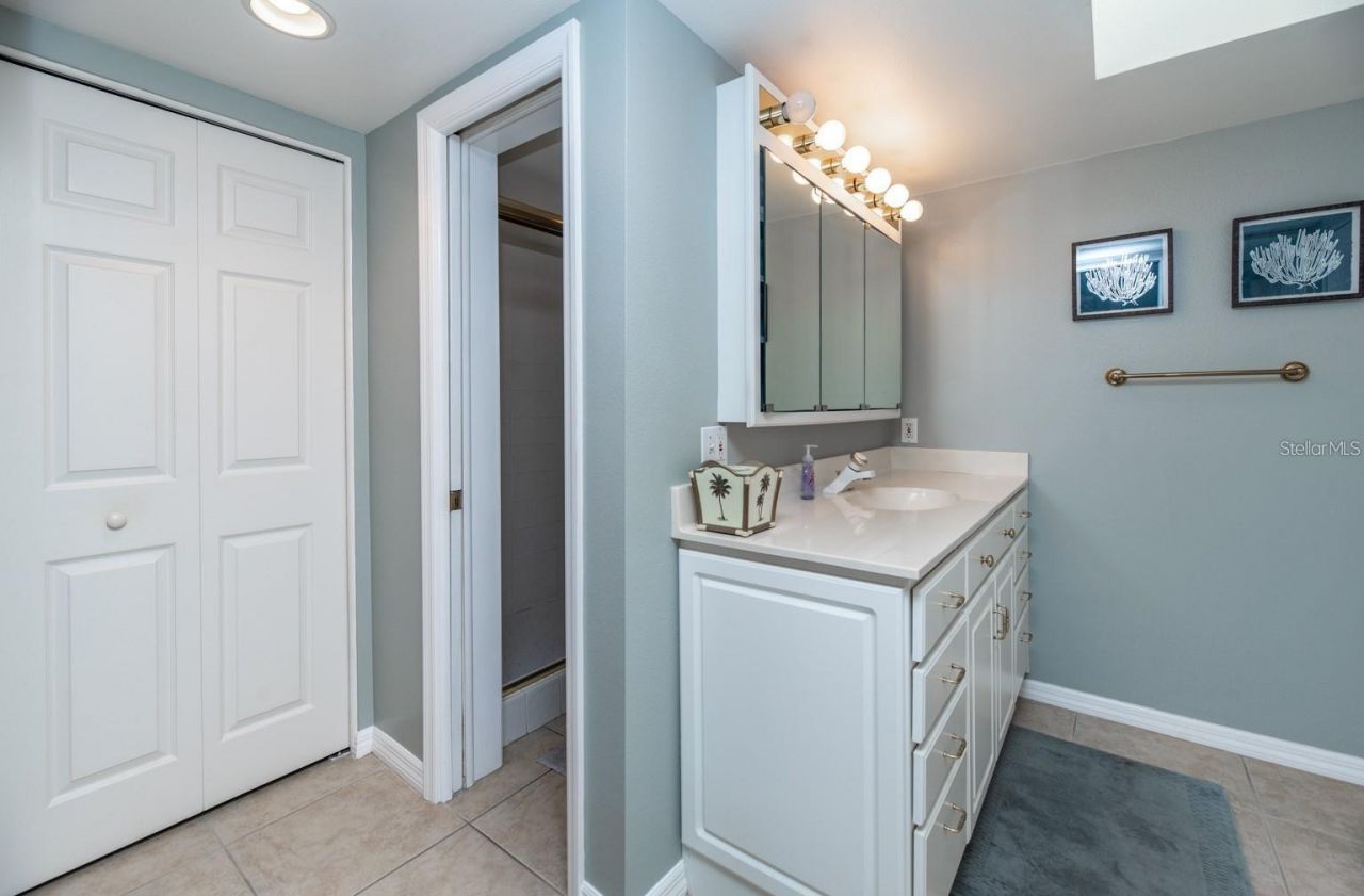 6006 Gulf Drive, Unit 207, Holmes Beach, FL 34217 Photo