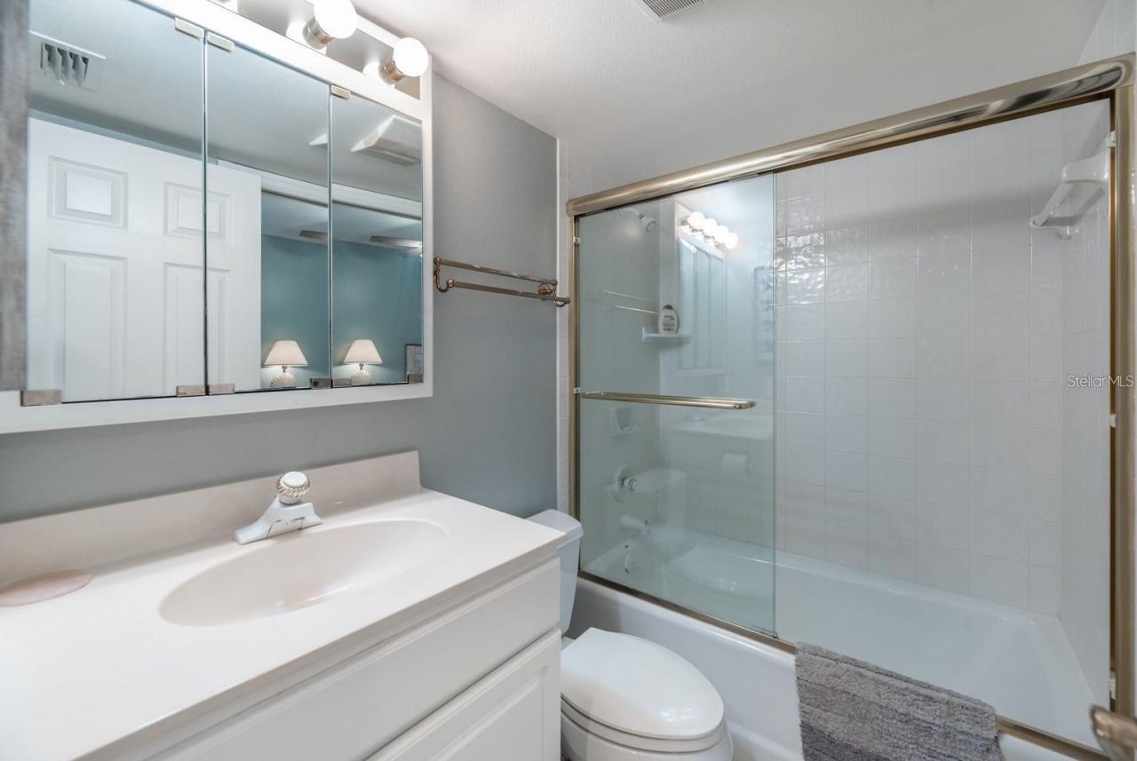 6006 Gulf Drive, Unit 207, Holmes Beach, FL 34217 Photo