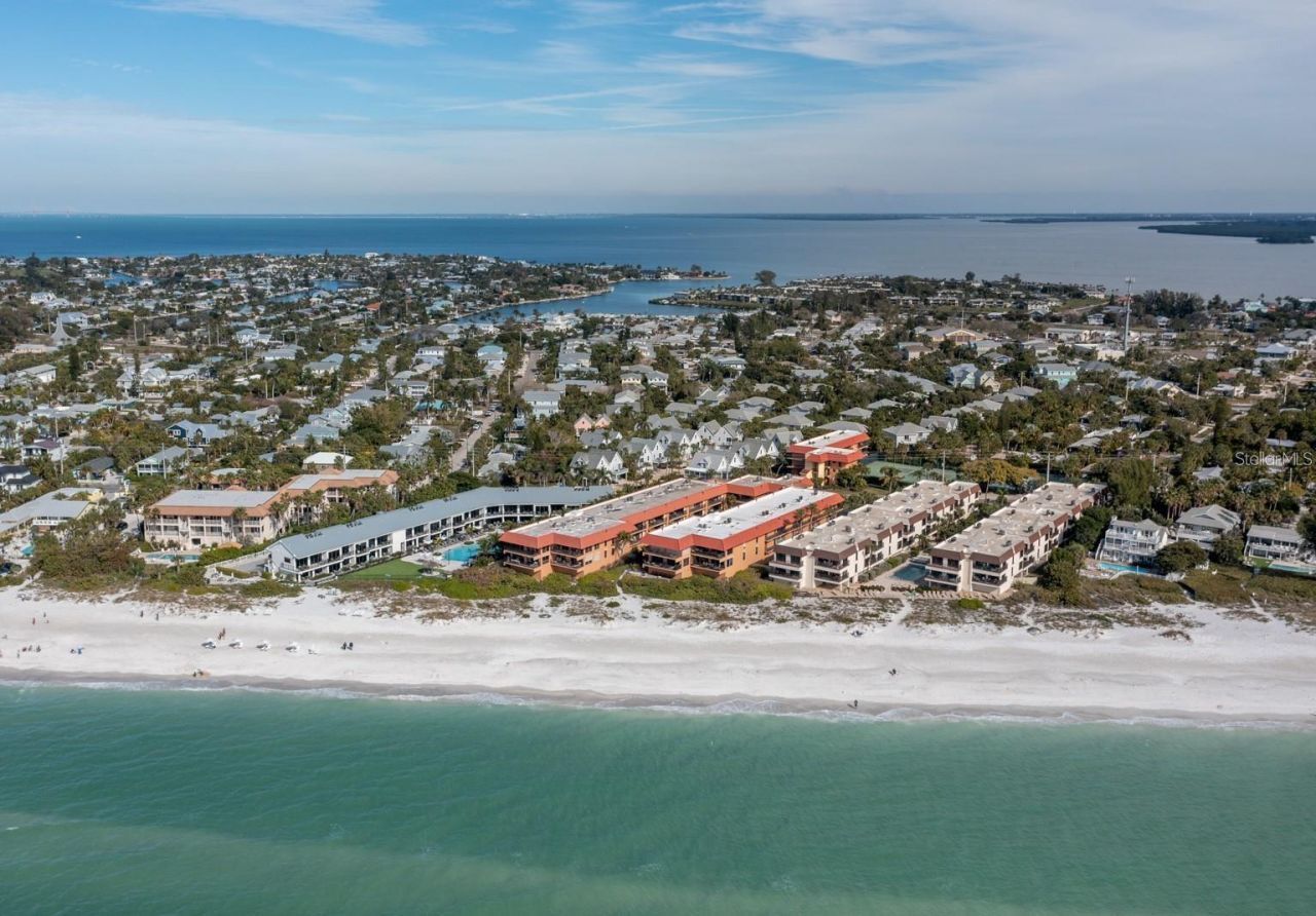 6006 Gulf Drive, Unit 207, Holmes Beach, FL 34217 Photo