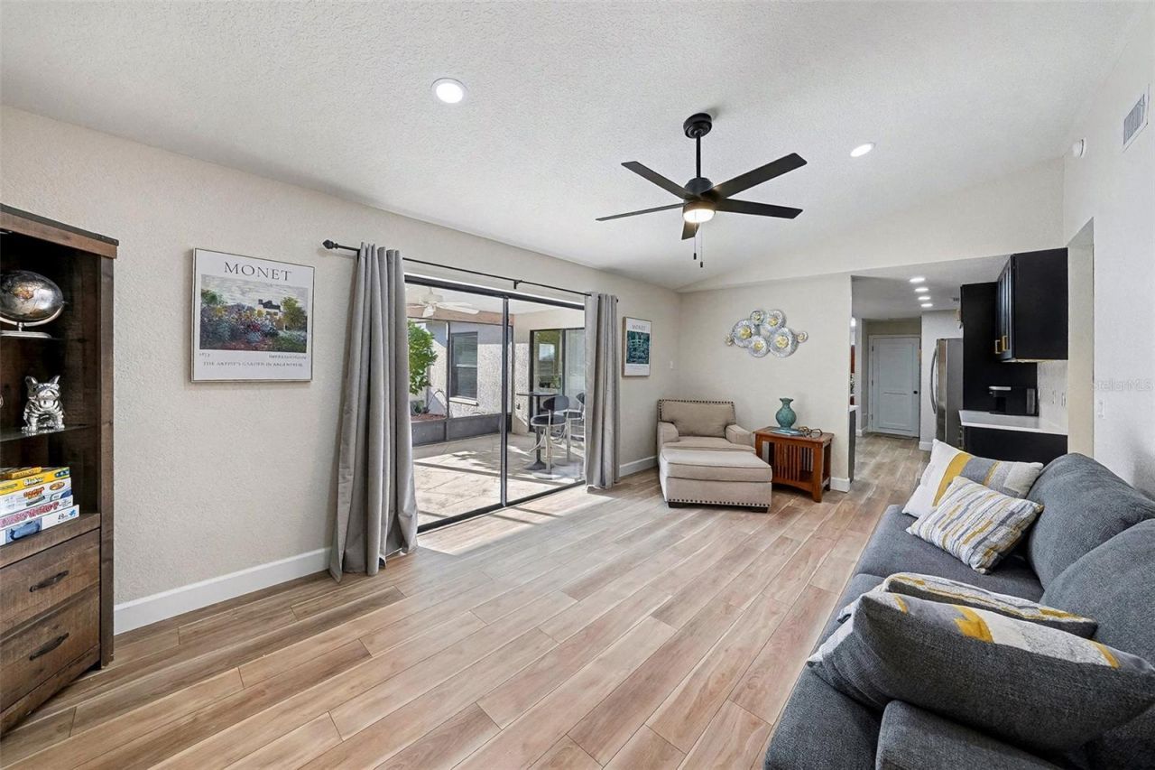 11325 Glenmont Drive, Tampa, FL 33635 Photo