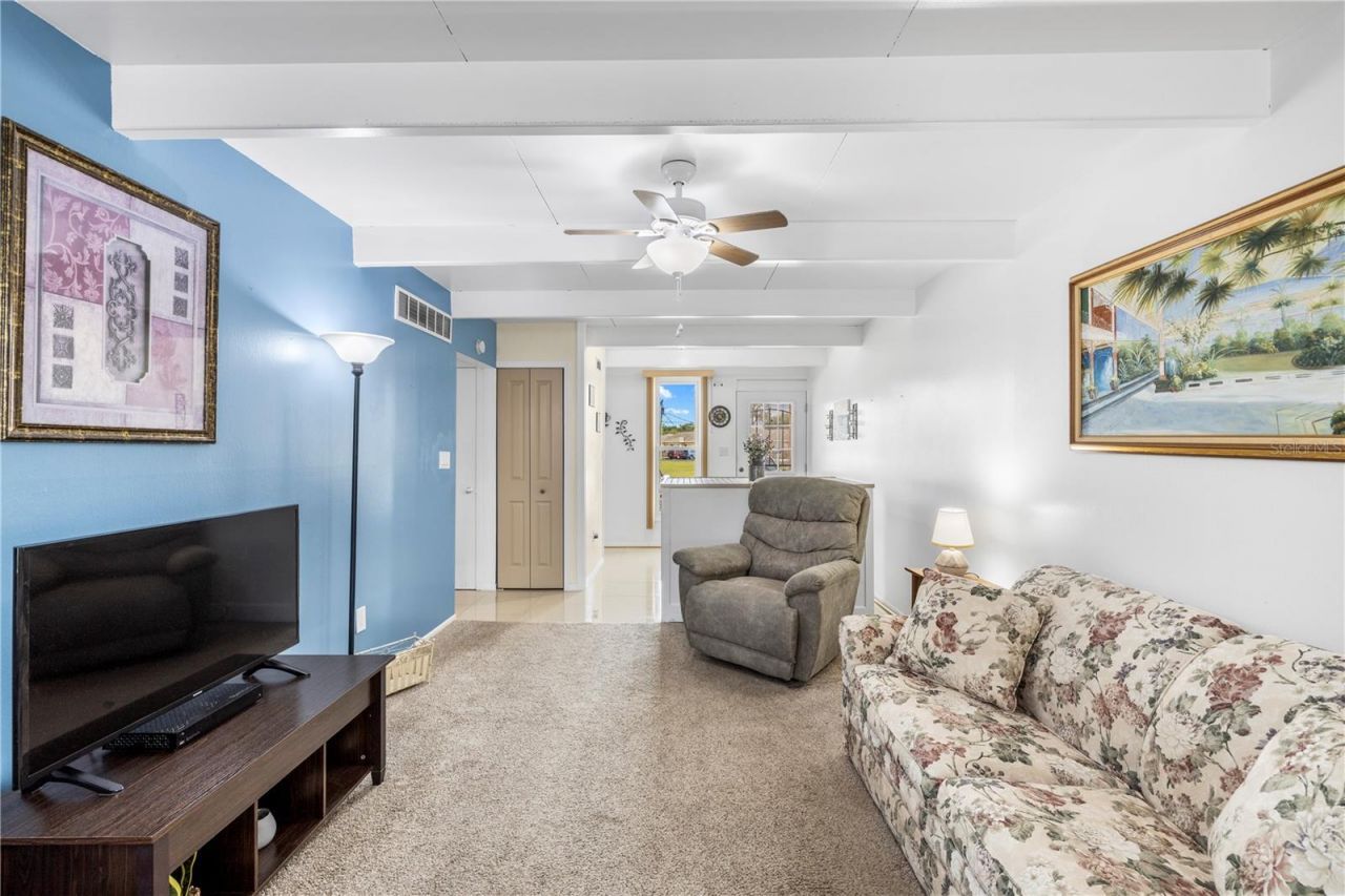 4209 Club Circle, Lakeshore, FL 33854 Photo