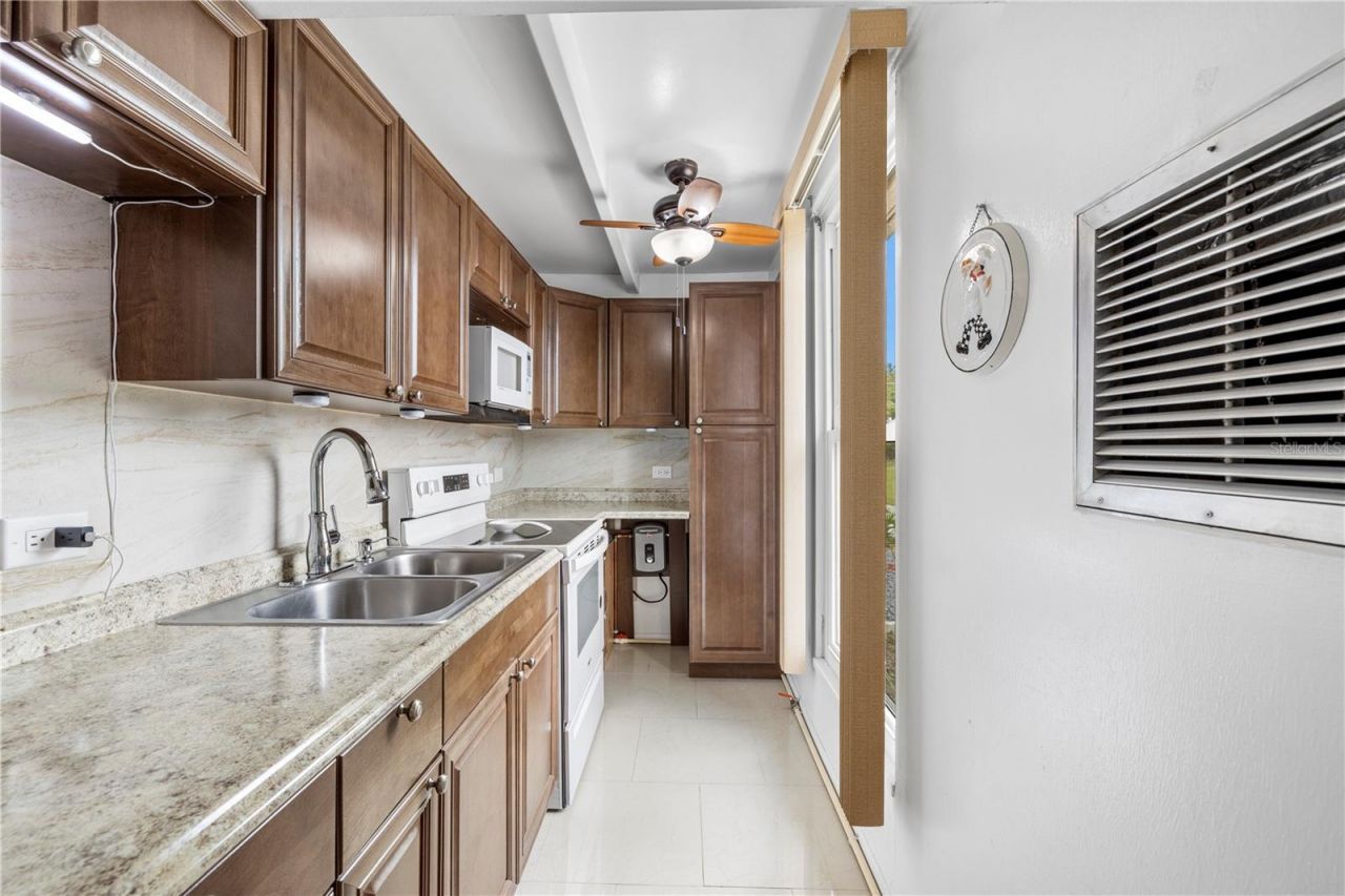 4209 Club Circle, Lakeshore, FL 33854 Photo