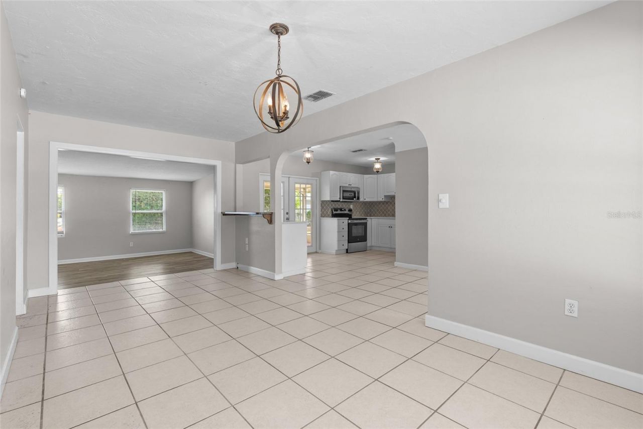 4813 Lake Charles Drive N, Kenneth City, FL 33709 Photo