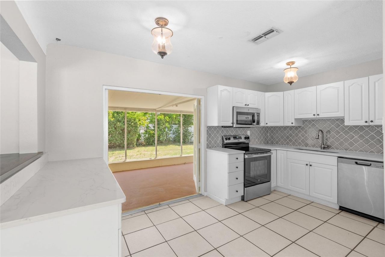 4813 Lake Charles Drive N, Kenneth City, FL 33709 Photo