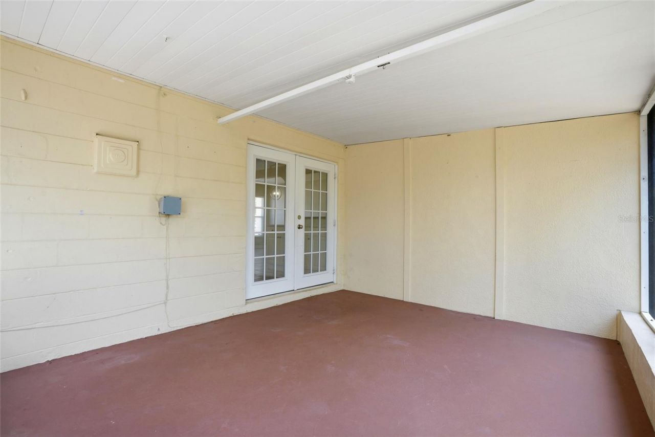 4813 Lake Charles Drive N, Kenneth City, FL 33709 Photo