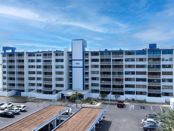 450 TREASURE ISLAND CAUSEWAY, Unit 104, TREASURE ISLAND, FL 33706
