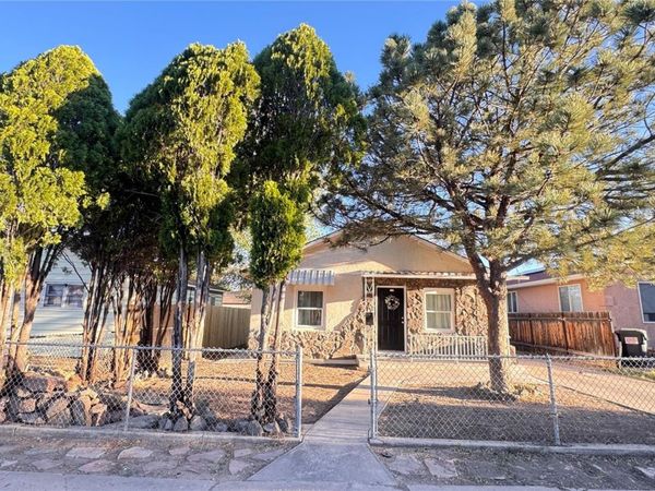 1004 W 18th Street, Pueblo, CO 81003