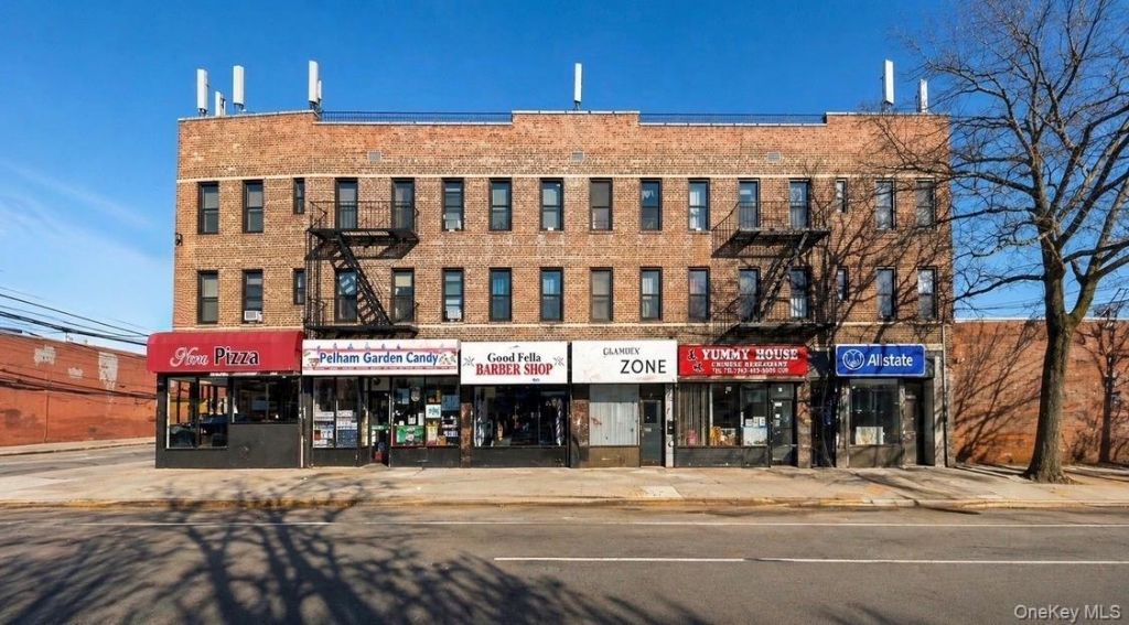 1500 Mace Avenue , Bronx, NY 10469 Main Photo