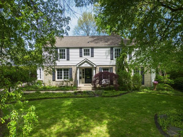 2324 Abington Road, Upper Arlington, OH 43221