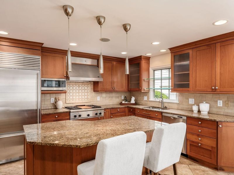 2324 Abington Road, Upper Arlington, OH 43221 Photo 12