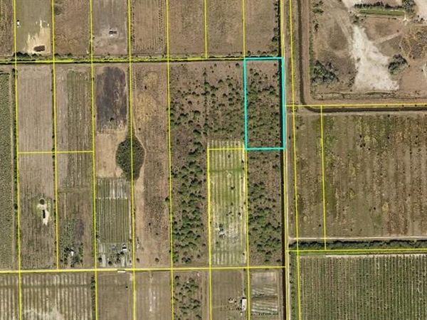 Sears RD , LABELLE, FL 33935