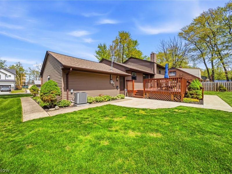 66 Keewaydin Drive, Timberlake, OH 44095 Photo 21