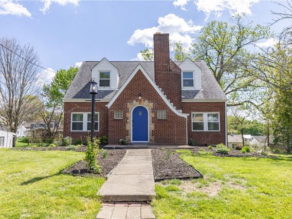 120 Williams St , Springdale, PA 15144