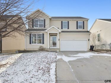 8721 Wyoming Street , Omaha, NE 68122