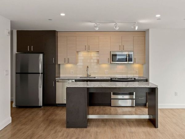 99 Kneeland St, Unit 1808, Boston, MA 02111