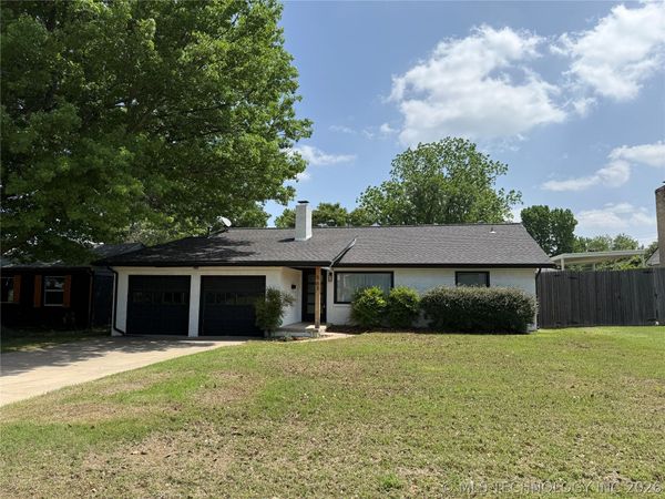 563 S Sandusky Avenue , Tulsa, OK 74112