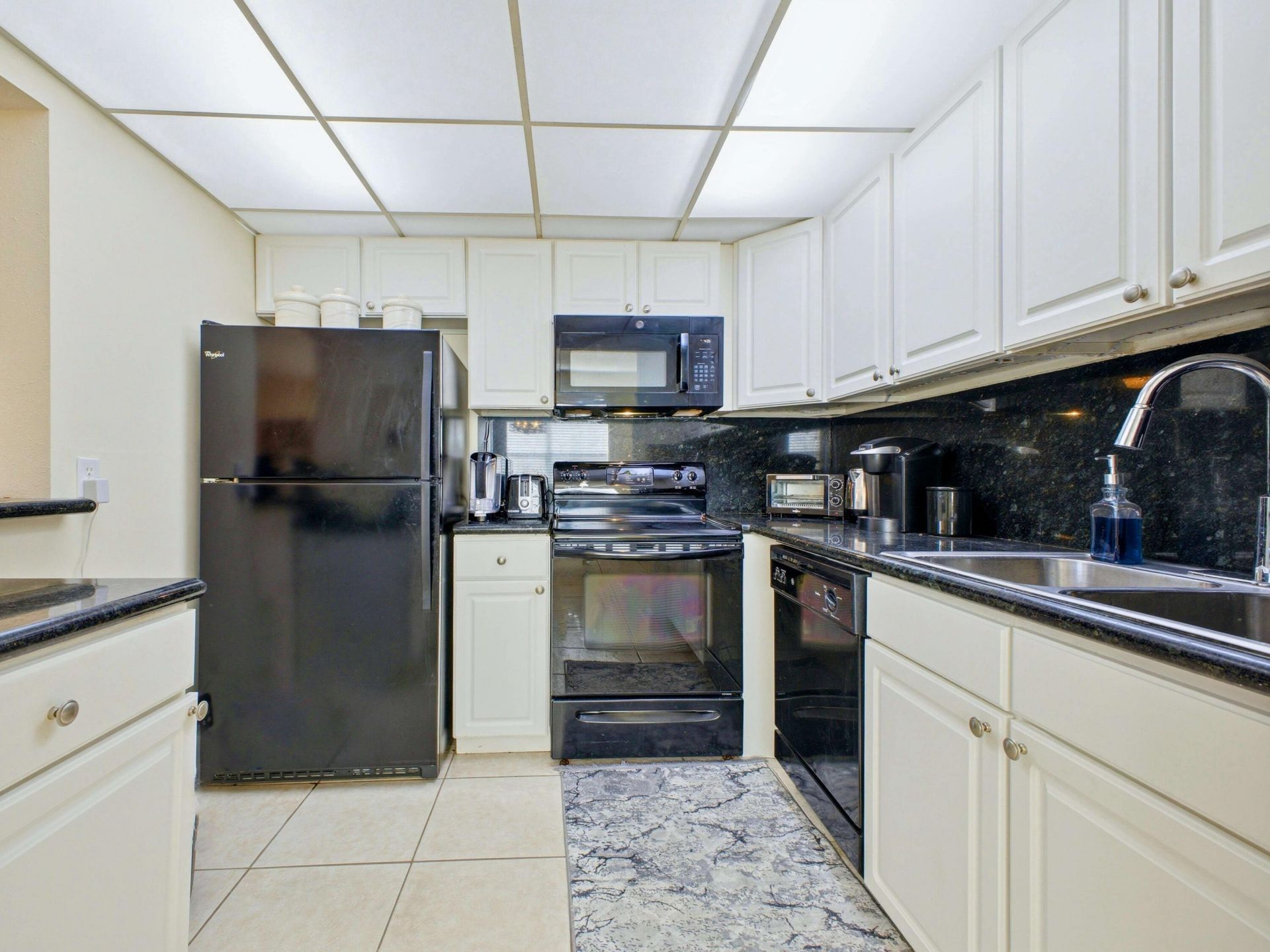 202 Brittany F, Delray Beach, FL 33446 Photo