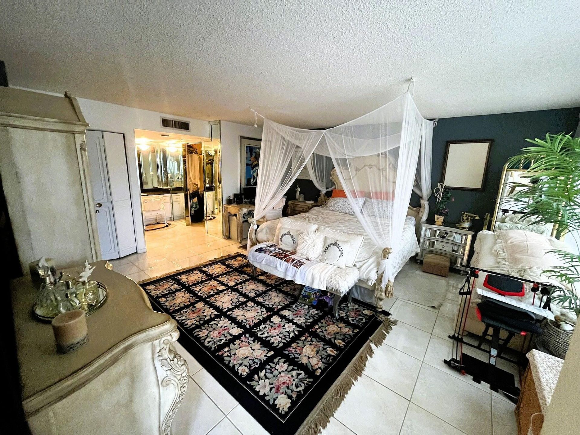 3500 Galt Ocean Drive, Unit 208, Fort Lauderdale, FL 33308 Photo