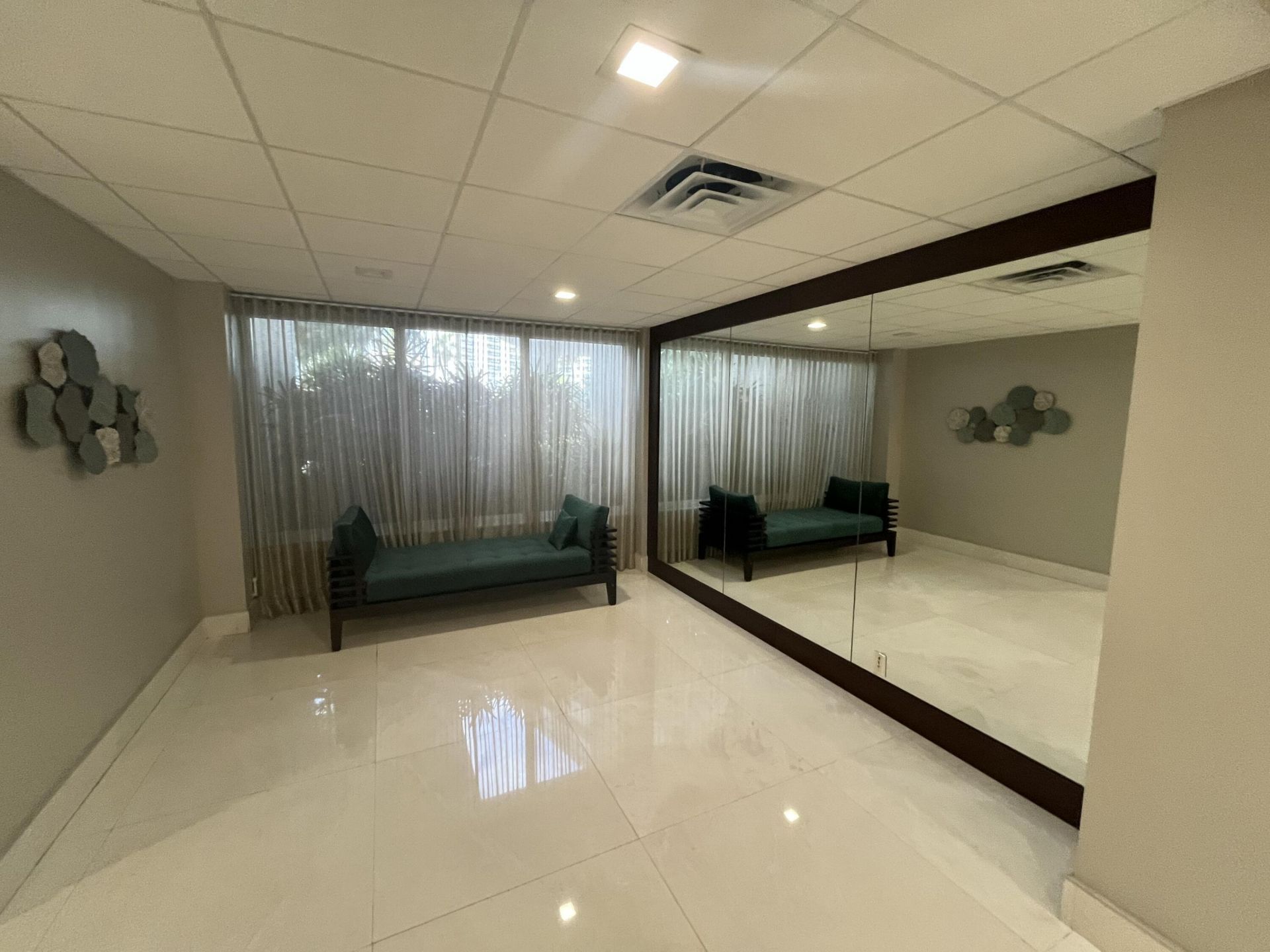 3500 Galt Ocean Drive, Unit 208, Fort Lauderdale, FL 33308 Photo