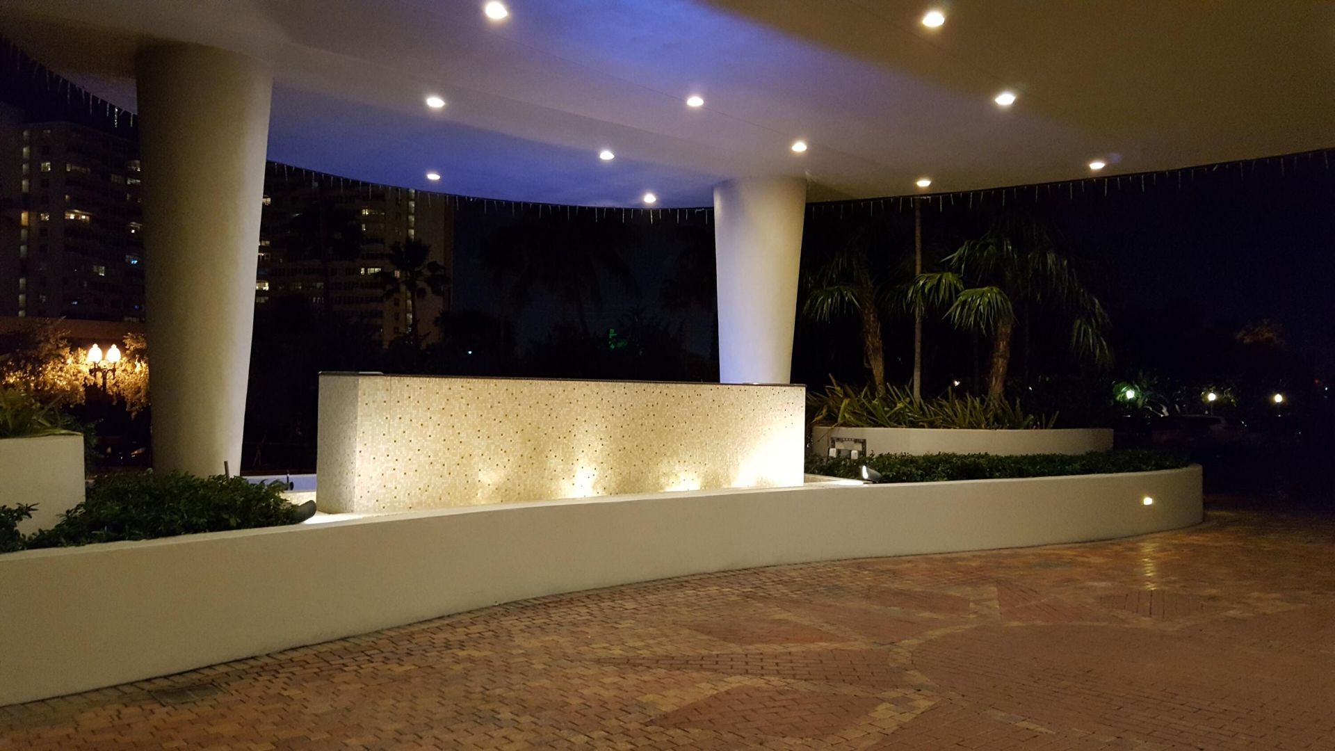 3500 Galt Ocean Drive, Unit 208, Fort Lauderdale, FL 33308 Photo