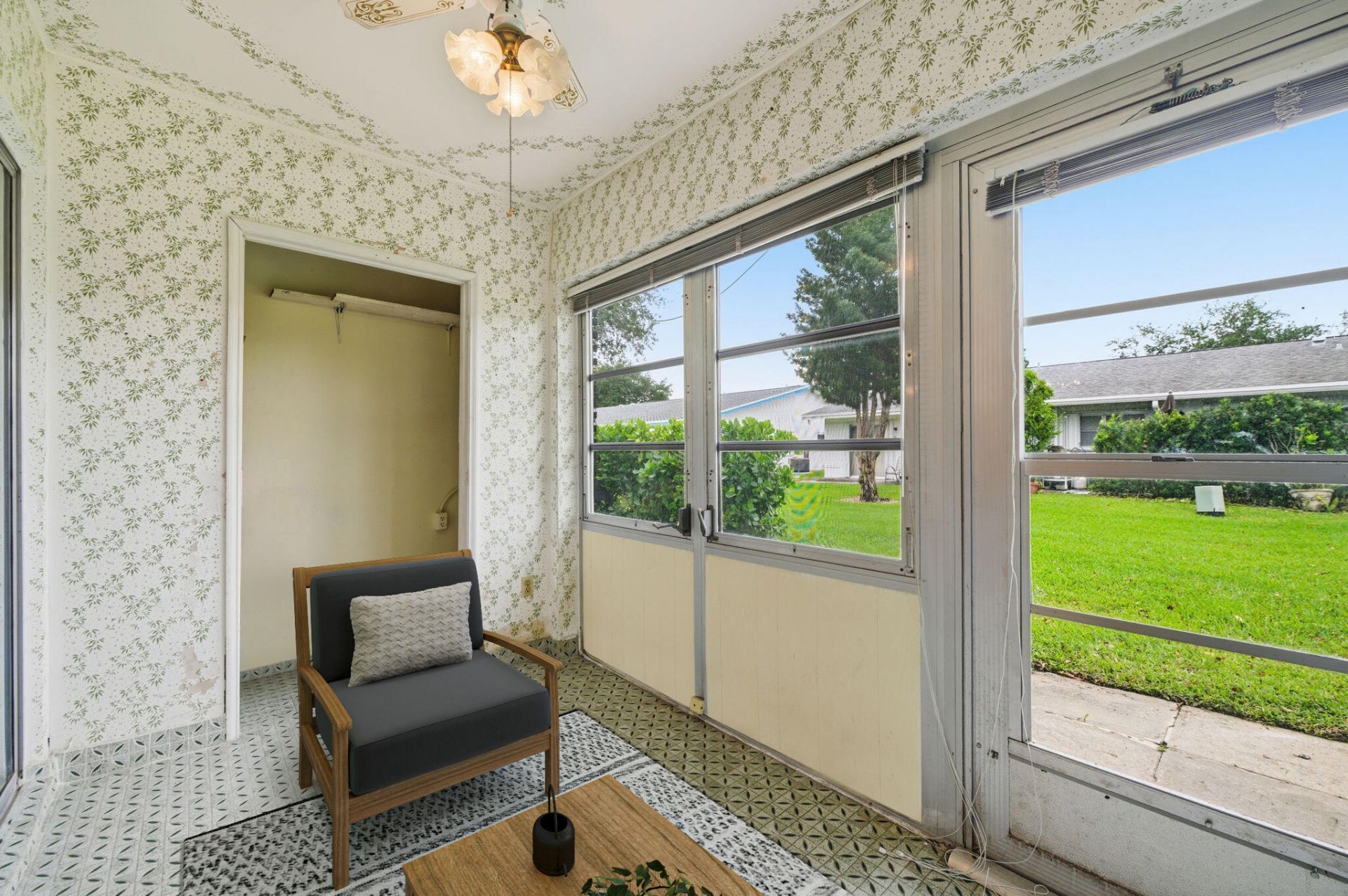 1043 NW 85th Avenue, Unit B-4, Plantation, FL 33322 Photo