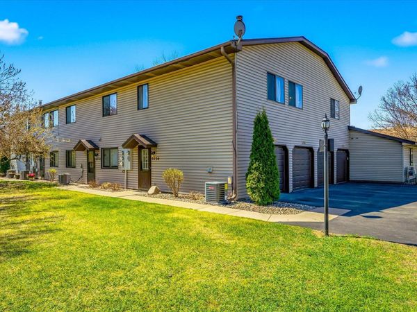 5734 Otter View Trail , Unit 18, White Bear Lake, MN 55110