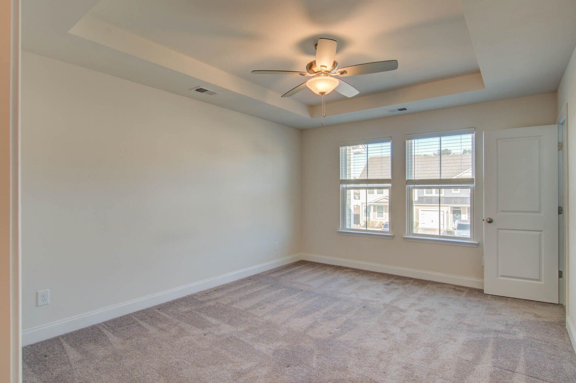 7821 Montview Road Photo 15