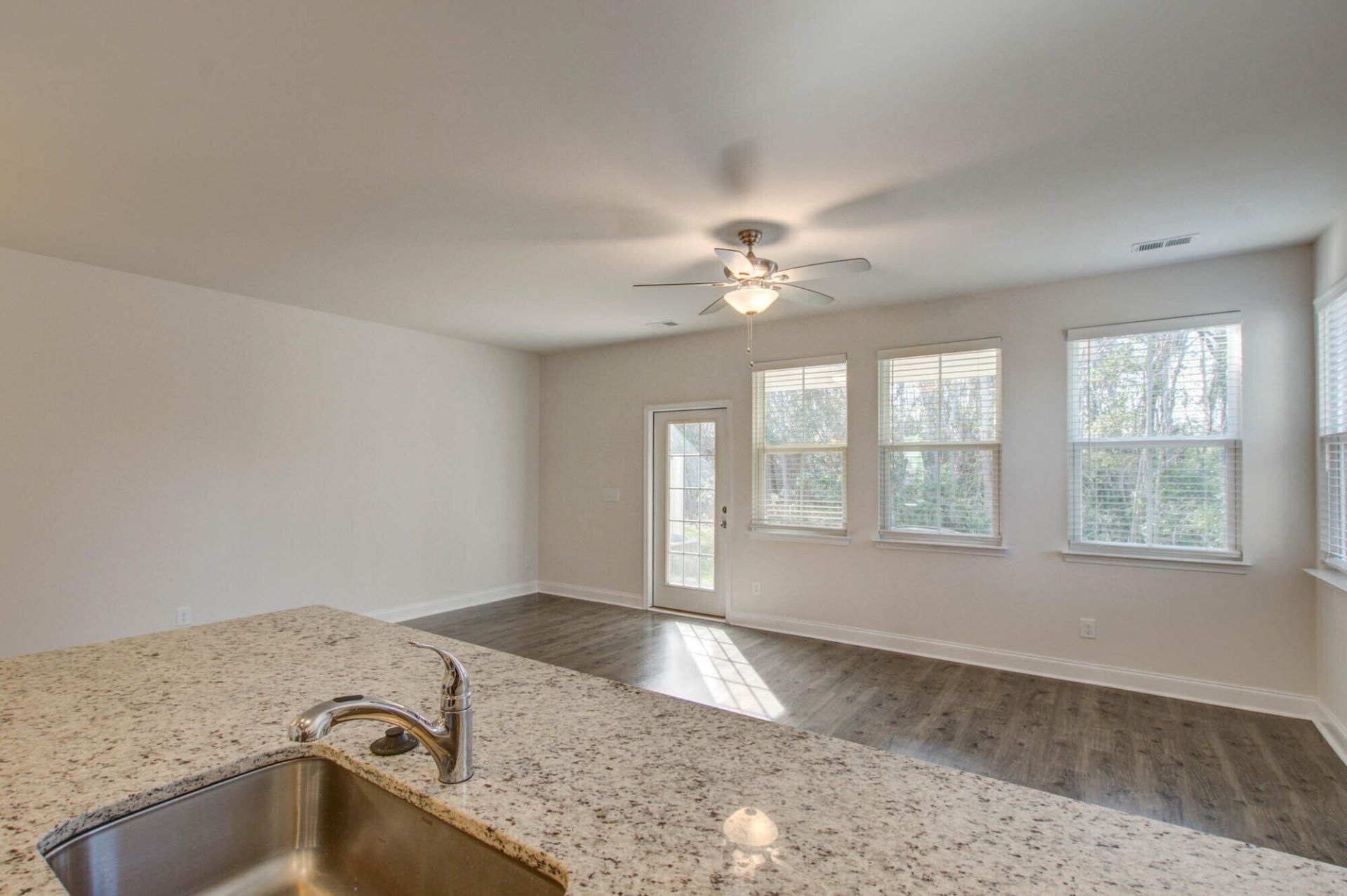 7821 Montview Road Photo 8