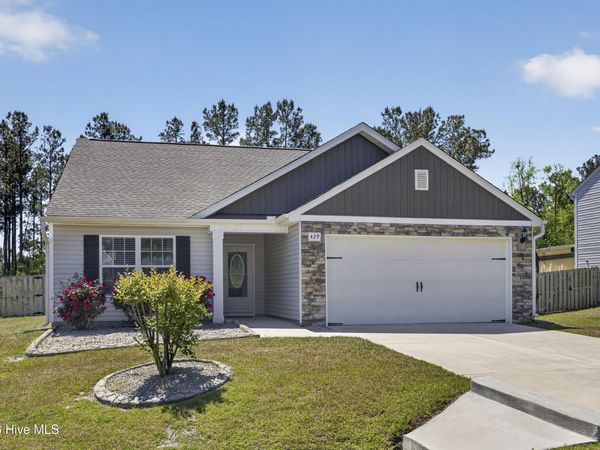 429 Poppleton Drive, Hampstead, NC 28443