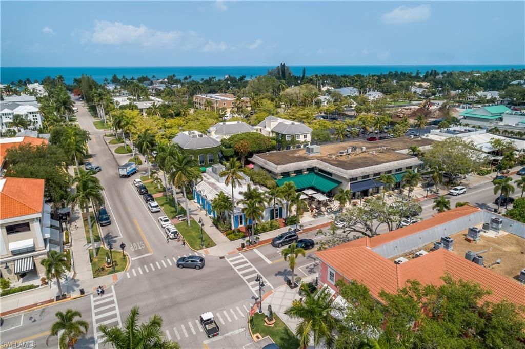 1222 Gordon Dr, Unit 15, Naples, FL 34102 Photo