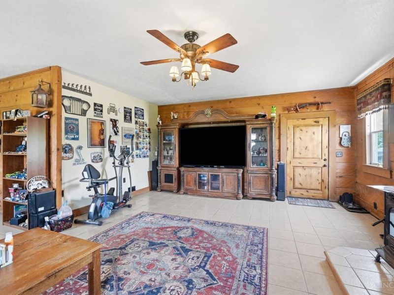255 W Pekin Road, Clearcreek Twp., OH 45036 Photo 20