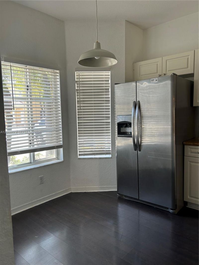 10763 NW 83rd Ter , Unit 5-26, Doral, FL 33178 Photo